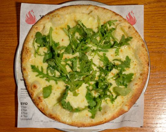 Order White Out Pizza food online from Fired Up Pizza West store, Loxahatchee on bringmethat.com