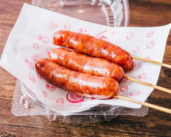 Order Taiwanese BBQ Sausage 台灣烤香腸 food online from Vivi Bubble Tea store, Brooklyn on bringmethat.com