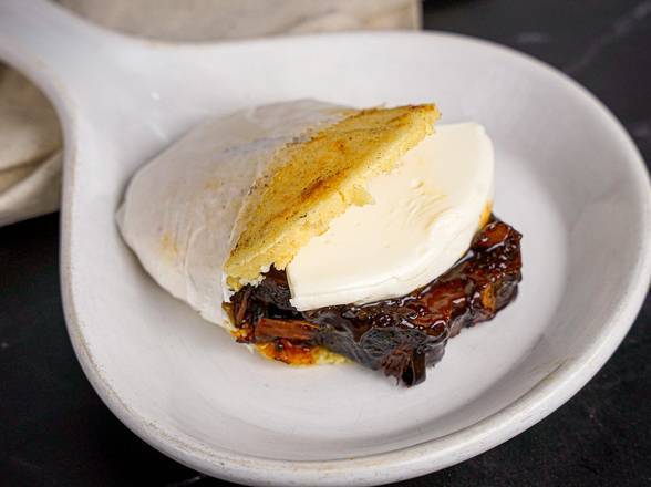 Order Arepa con Asado Negro y Queso food online from Sabor Venezolano Kendall store, Miami on bringmethat.com