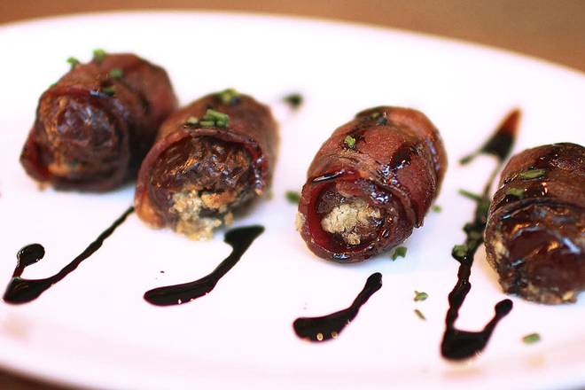 Order Blue Cheese Bacon Dates food online from Founding Farmers Tysons store, Providence on bringmethat.com