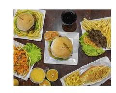 Bom de Boca Sandubaria e Pizzaria
