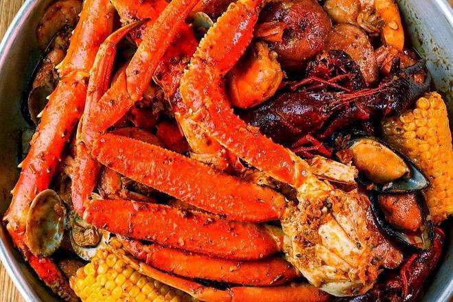 Order Crawfish food online from Dancing Crab Cajun Seafood Express store, Memphis on bringmethat.com