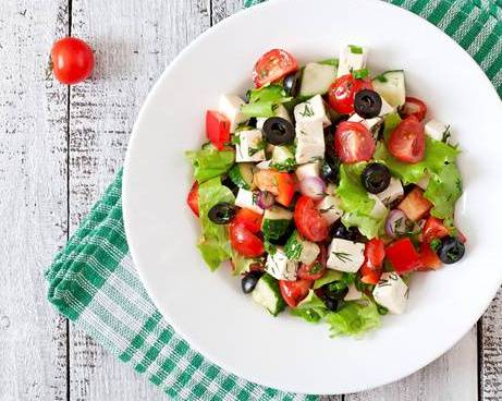 Order Greek Salad with Chicken food online from Falafel Flame store, Sunnyvale on bringmethat.com