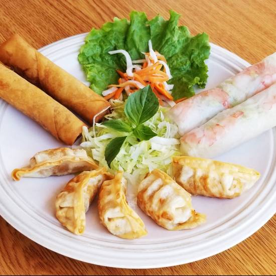Order Saigon Appetizer Combo food online from Saigon Noodle & Grill store, Orlando on bringmethat.com