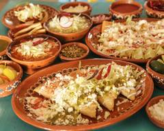 Antojitos Mexicanos La Pirinola