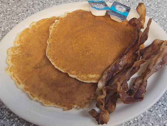 Order Half Order of Pancakes or French Toast with Meat food online from Fleetwood diner store, Ann Arbor on bringmethat.com