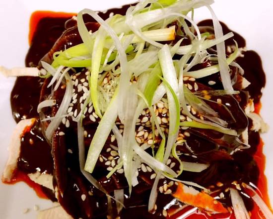 Order 115.Shredded Chicken with Spicy Vinaigrette 棒棒鸡丝 food online from China Chalet store, Florham Park on bringmethat.com