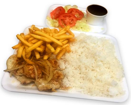 Order PALOMILLA+ arroz blanco+frijoles+tostón food online from Churro Magico store, Hialeah on bringmethat.com