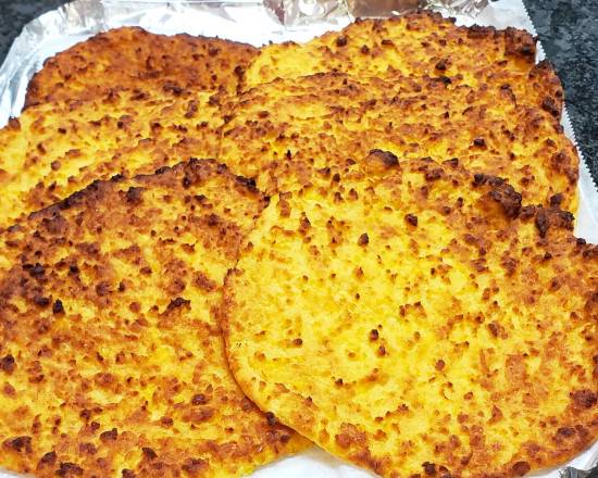 Order Arepa de Choclo con Queso -  Sweet Corn Arepa with Cheese food online from La Semilla Bakery Sandwich Shop store, Tampa on bringmethat.com
