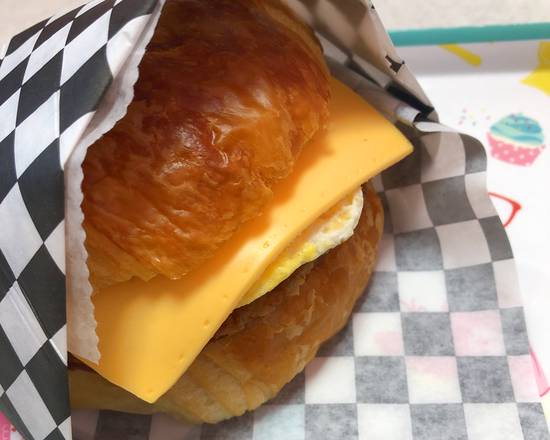 Order Croissant Sandwich(Sausage,Cheese&Egg) food online from Sonny Donuts store, Corinth on bringmethat.com