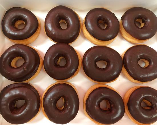 Order DOZEN CHOCOLATE (Donut) food online from Sonny Donuts store, Corinth on bringmethat.com
