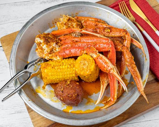 Order Snow Crab Legs (1 lb) food online from The Juicy Crab store, Jacksonville on bringmethat.com