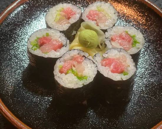 Order Yellowtail Roll food online from Sushi Sumo store, Alpharetta on bringmethat.com