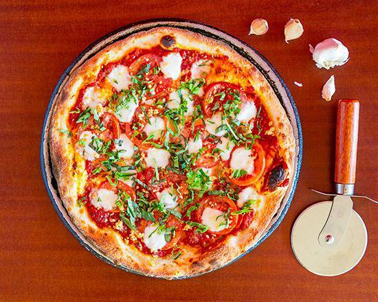 Order Caprese Pizza food online from Fat Tomato Pizza store, Hermosa Beach on bringmethat.com