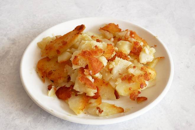 Order Homefries food online from The Broken Yolk Cafe store, TEMECULA on bringmethat.com