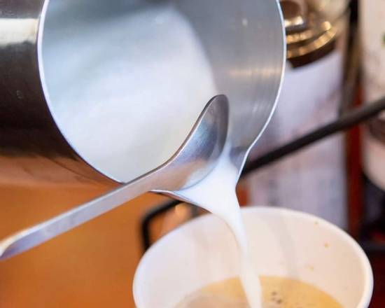 Order KC's Best Chai Tea Latte food online from Equal Minded Cafe store, Kansas City on bringmethat.com
