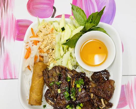 Order B4. Grilled Beef Short Ribs And Egg Rolls food online from Pho Binh Minh store, Maple Valley on bringmethat.com