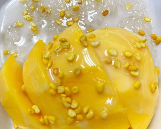 Order Sticky Rice with Mango food online from E & T Thai Food store, Lone Tree on bringmethat.com