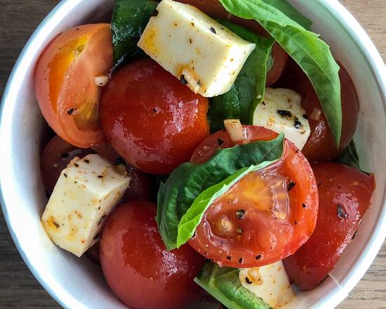 Order Tomato and Mozzarella Salad (V) food online from Lucky You - Plant Based Pizza store, Los Angeles on bringmethat.com