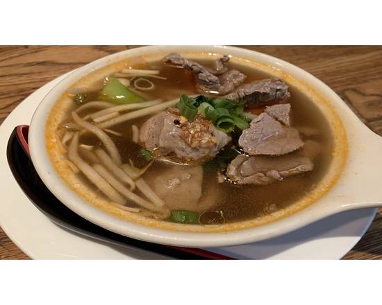 Order Kao-Lao-Nure(Lek) food online from Jai Dee Restaurant store, New York on bringmethat.com