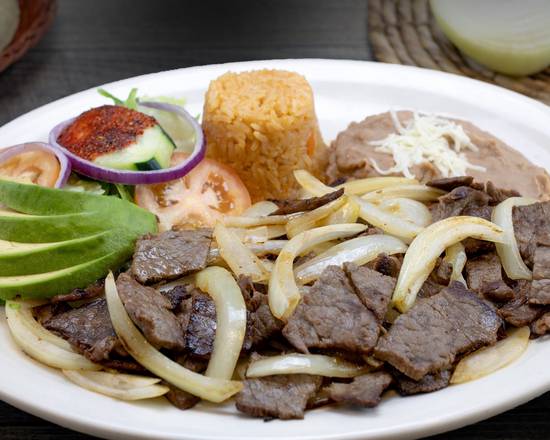 Order Cecina Encebollada food online from Los Fernandez store, Streamwood on bringmethat.com