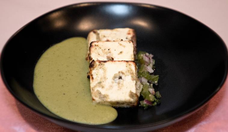 Order Malai (Cream) Tomatillo (CN) food online from Raag Indian Cuisine store, Minneapolis on bringmethat.com