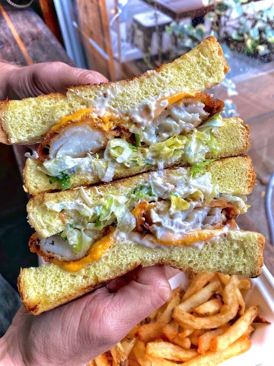 Order Crispy Beer Battered Fish Sandwich food online from Harlem Public-North End store, New York on bringmethat.com
