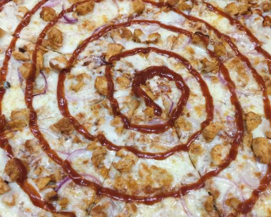 Order BBQ Chicken Pizza food online from Est Est Est Pizza store, New Haven on bringmethat.com