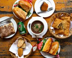 Porto’s Bakery & Cafe (Commerce)