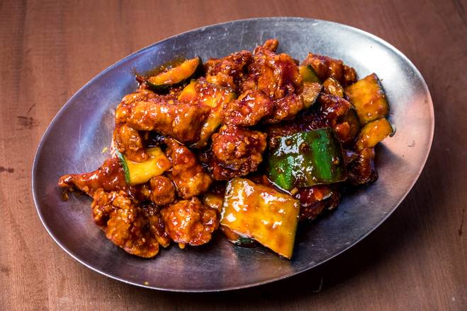 Order General's Chicken food online from Amerasia Kungfood store, Covington on bringmethat.com