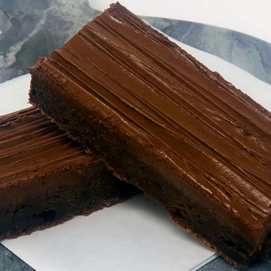 Order Brownie food online from Little Lois Cafe store, Salem on bringmethat.com