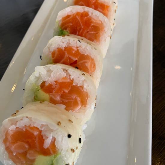 Order Slice Salmon Roll food online from Yu-n-mi store, Beverly Hills on bringmethat.com