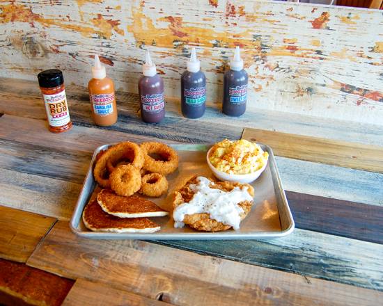 Order Country Fried Steak w/Gravy Plate food online from Bar-b-Cutie store, Nashville on bringmethat.com