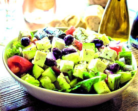 Order #26 Classic Greek Salad food online from The Cheese Course store, Pembroke Pines on bringmethat.com