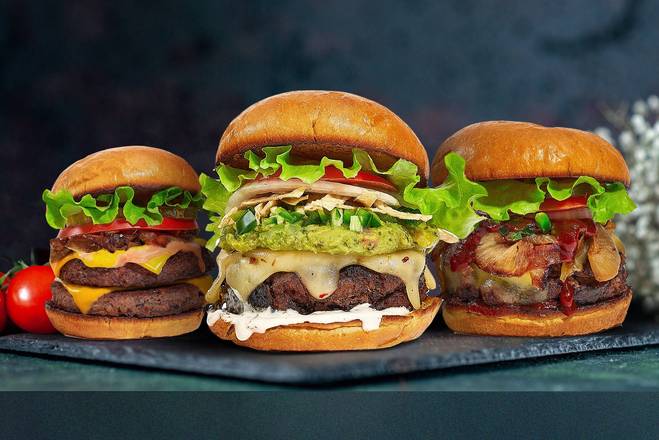 Order Custom Burger  food online from Late Cravings store, Brentwood on bringmethat.com