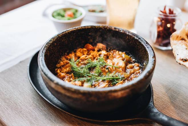 Order Chicken Fahsa food online from Hadramout Restaurant store, New York on bringmethat.com