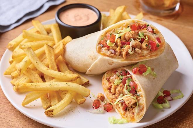 Order Chicken Fajita Rollup food online from Applebee store, Newark on bringmethat.com