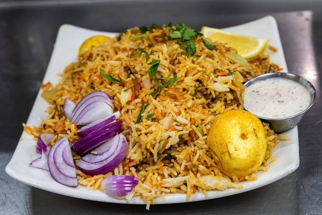 Order Chicken Biryani food online from Hot Masala Bistro store, Camp Hill on bringmethat.com