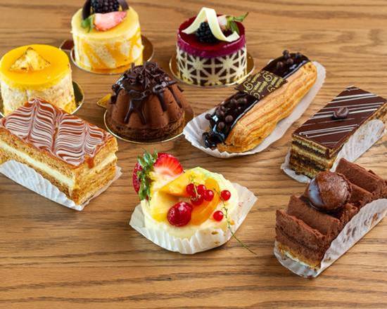 Order Tres Leche food online from Pollo Cabana store, Greenbelt on bringmethat.com