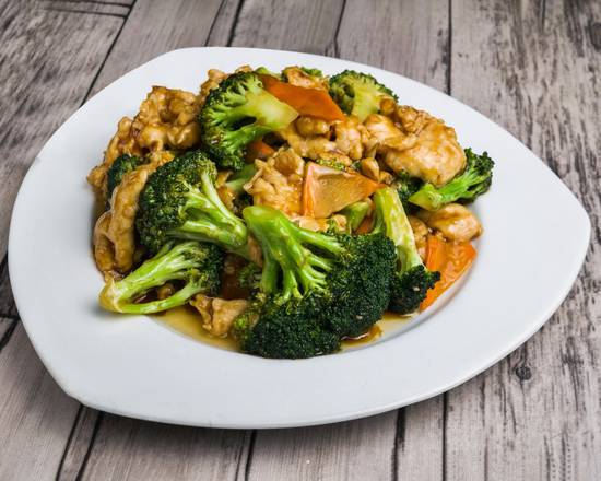 Order Thai Curry Chicken  food online from Asian Wok store, La Porte on bringmethat.com