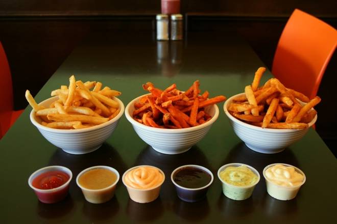 Order French Fries food online from Holy Schnitzel store, Aventura on bringmethat.com