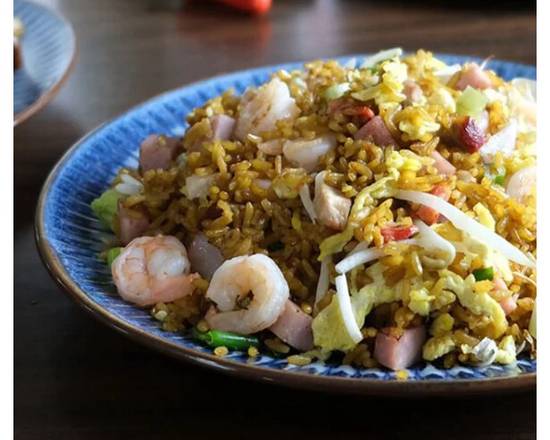 Order Special Fried Rice food online from CY Chinese Restaurant Szechuan Cuisine store, North Miami Beach on bringmethat.com