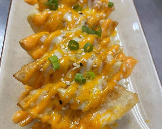 Order A.3 Lone Tree Gyoza (7 pcs) food online from E & T Thai Food store, Lone Tree on bringmethat.com
