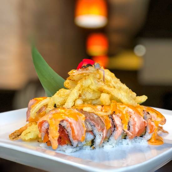 Order Hotty Hotty Roll food online from Loveboat Sushi Bar store, San Marcos on bringmethat.com