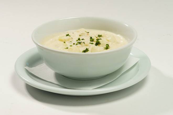 Order BOSTON CLAM CHOWDAH - BOWL food online from Glory Days Grill store, Apex on bringmethat.com