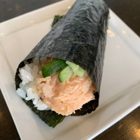 Order Spicy Albacore Hand Roll food online from Yu-n-mi store, Beverly Hills on bringmethat.com