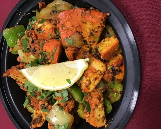 Order Tikka Masala Grilled Chicken food online from Tikka Masalaa Indian Restaurant store, Tampa on bringmethat.com