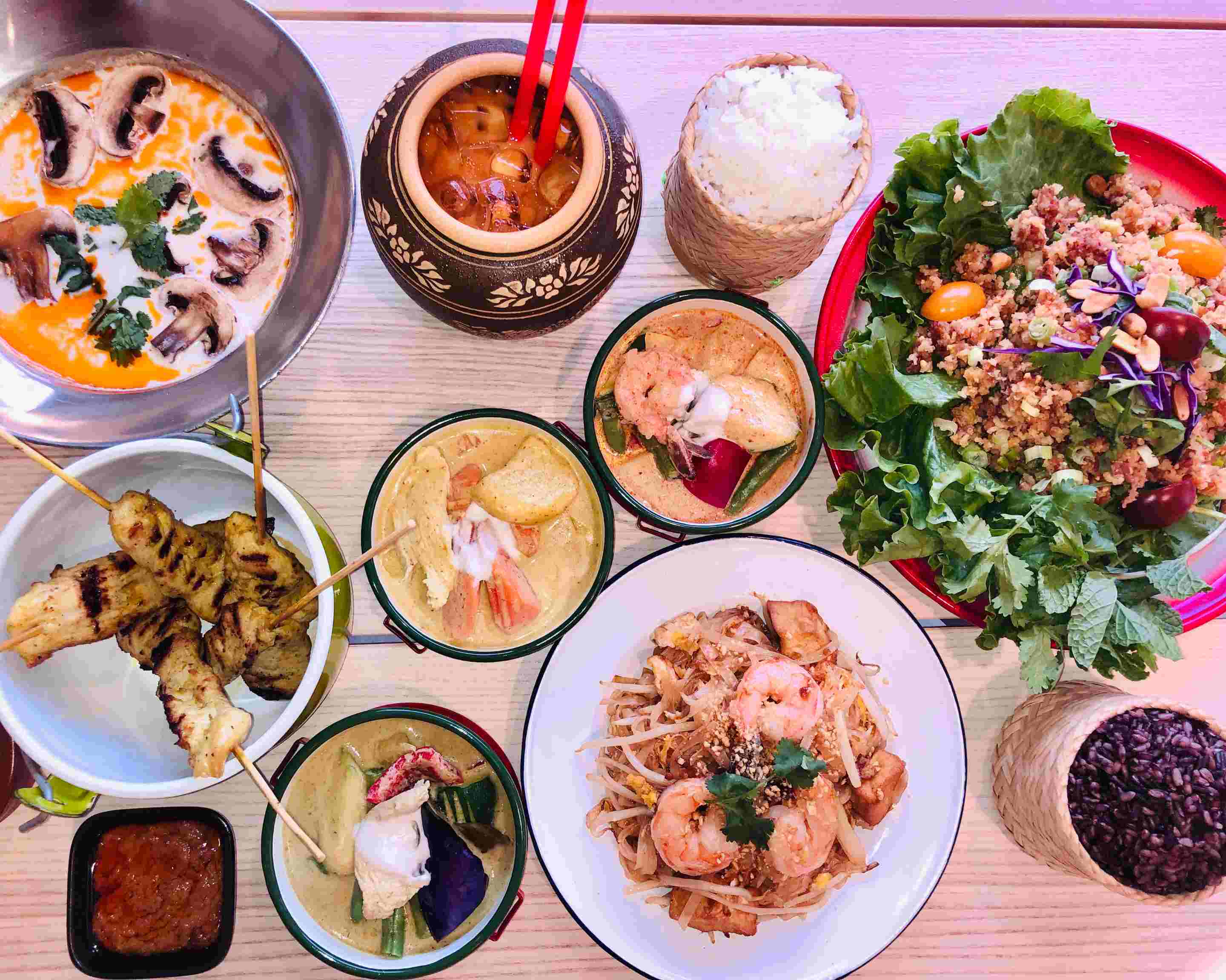 Order BANANA BLOSSOM THAI Menu Delivery【Menu & Prices】 Oakland Uber Eats