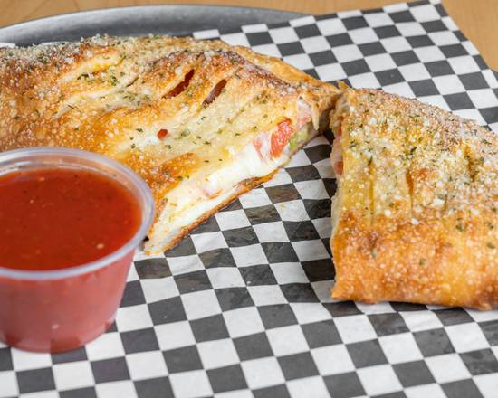Order Calzones food online from Di Angelo Pizza store, Miami Gardens on bringmethat.com