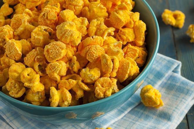 Order Fresh Classic Cheddar Popcorn food online from Valbella Midtown store, New York on bringmethat.com